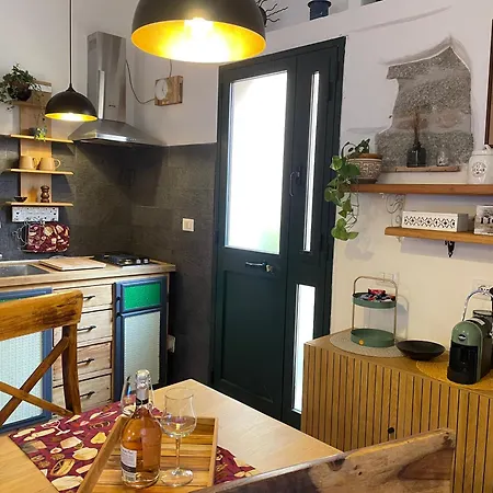 La Casetta Al Centro Di Apartamento Olbia
